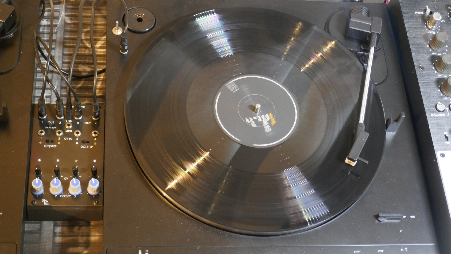 2026-10-14 4 Vinyl (hyperlinear QMD Vocoder Mix)